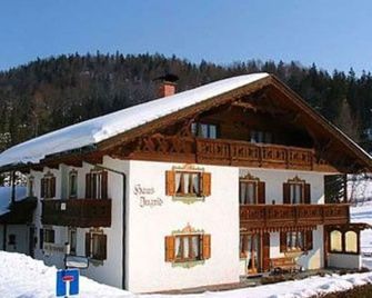 Cozy apartment in a quiet, sunny location - Haus Ingrid Wallgau - - Wallgau - Gebouw