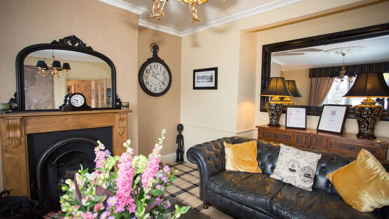 Holly Lodge Guest House