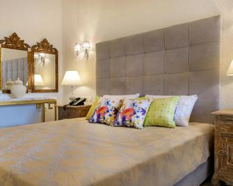 Leandros Hotel - Nea Roda - Habitación