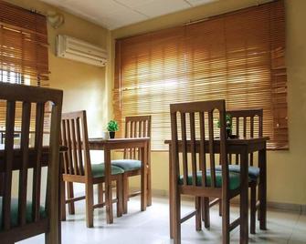 Sweet Dreams Hotel - Calabar - Dining room