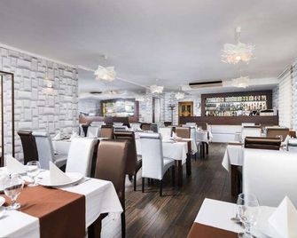 Hotel Central - Nyíregyháza - Restaurant