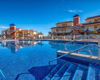 Malibu 6 -Lux. 2br Sea View Condo In Club La Costa - Фуенхірола - Басейн