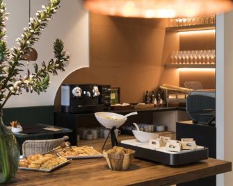 Alta House Begur - Bagur - Buffet