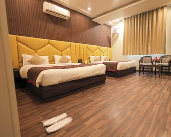 Hotel Krishnam Vrindavan - Mathura