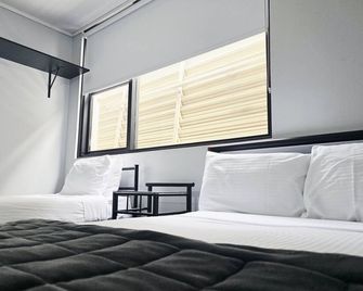 Panania Hotel - Bass Hill - Camera da letto
