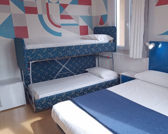 B&B Meublè Adriana Sirmione Vegan - Sirmione