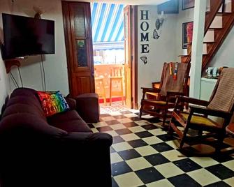 Casa Los Violines - La Habana - Sala de estar