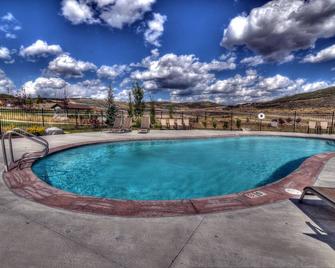 Moose Mgmt at Parks Edge 13608 - Kamas - Pool
