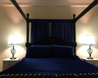 Inch Schoolhouse - Event Residence - Downpatrick - Habitación