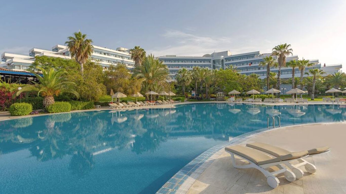 Sunrise Resort Hotel