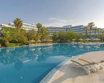 Sunrise Resort Hotel - Kizilagaç - Pool