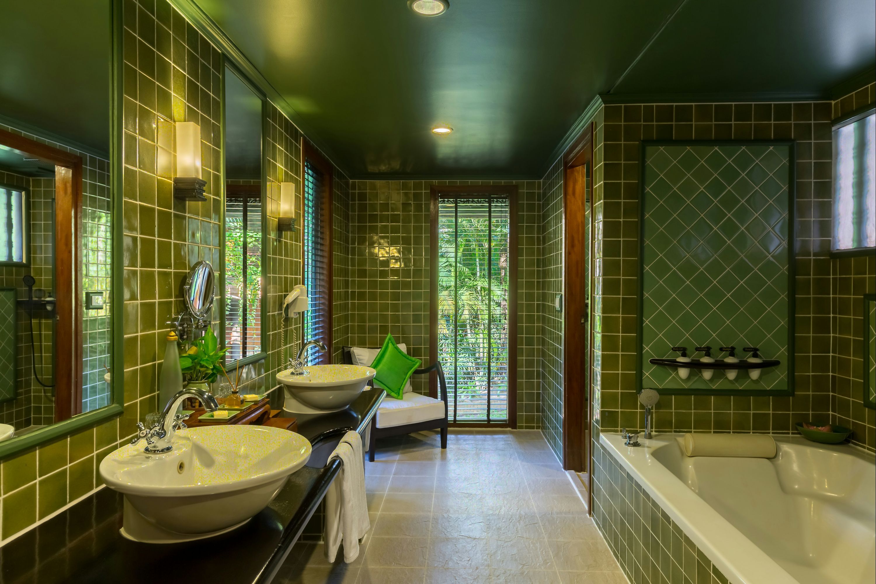 Angkor Village Hotel - Small Luxury Hotels of the World - סיאם ריפ - חדר שינה