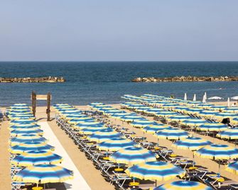 Hotel Constellation - Lido di Savio - Beach