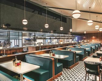 Mollie's Motel and Diner - Faringdon - Restaurant