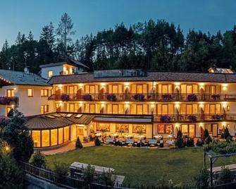 Apipura Hotel Rinner - Renon/Ritten - Building