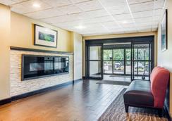 Comfort Inn Atlanta Downtown South 87 1 6 7 Atlanta Hotel