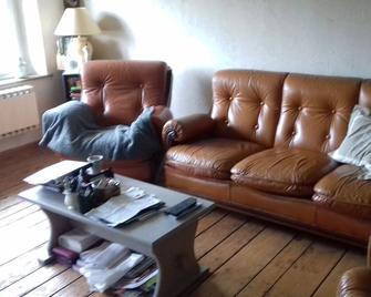 Isa's house in the countryside - Watronville - Sala de estar