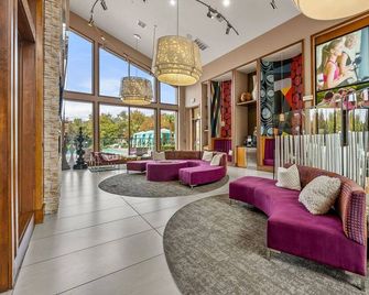 Landing | Modern 2bd, Pool, Clubhouse - Cedar Park - Lobby