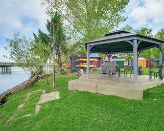 Fish and Hike Peaceful Cabin on Williamson River - Chiloquin - Patio
