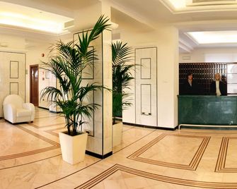 Hotel Terme Marine Leopoldo Ii - Grosseto - Lobby