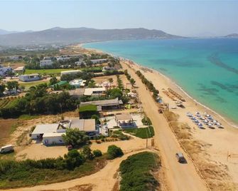 Aronis Plaka Naxos - Plaka - Pláž