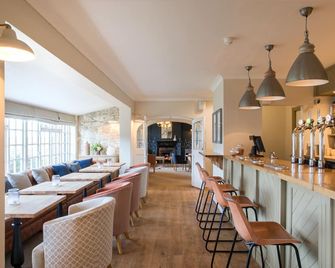 Beaulieu Hotel - Brockenhurst - Bar
