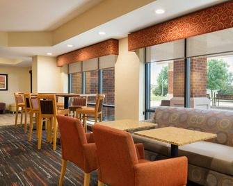 Hampton Inn by Hilton West Des Moines Lake Drive - West Des Moines - Restaurante