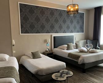 Hotel de France Citotel - Rochefort - Bedroom