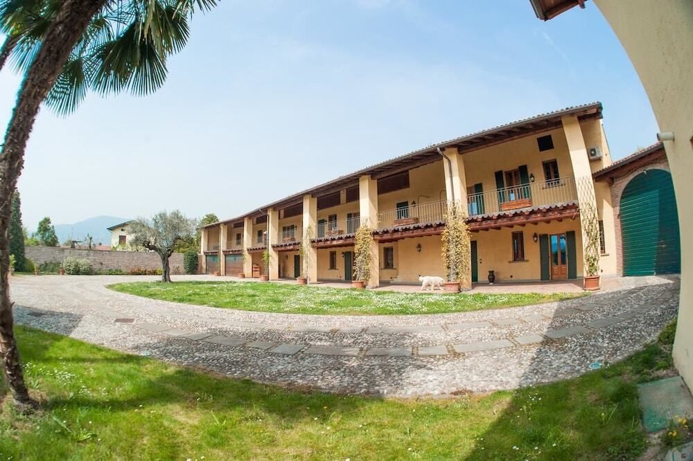 Agriturismo Villa Antonella - איזאו - בניין