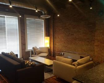 Loft A of The District Lofts in the Heart of Ogden - Ogden - Lounge
