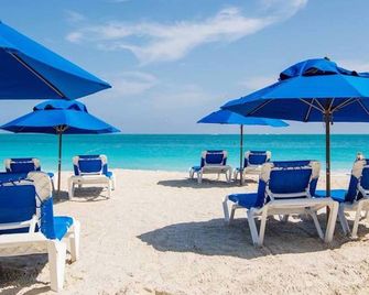 Ports Of Call Resort Grace Bay Turks And Caicos - Providenciales - Playa