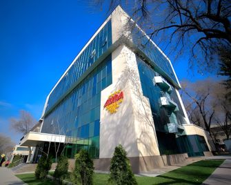Astra Hotel - Almaty - Building