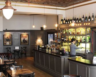 The One Tun Pub and Rooms - London - Bar