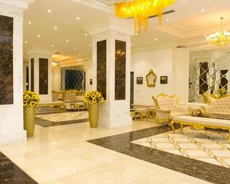 Golden Peak Resort & Spa - Cam Ranh - Lobby