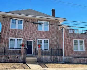 Judge’s Quarters: Exquisite Luxury Apartment - Washington - Edificio