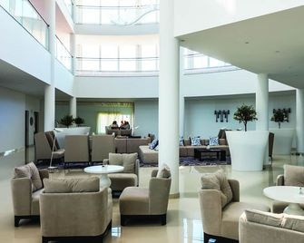 Mh Peniche - Peniche - Reception