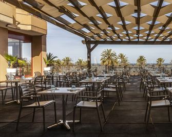 Las Palmeras Affiliated by FERGUS - Fuengirola - Restaurant