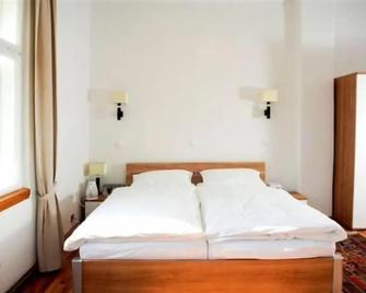 Hotel Katrca - Liubliana - Habitación