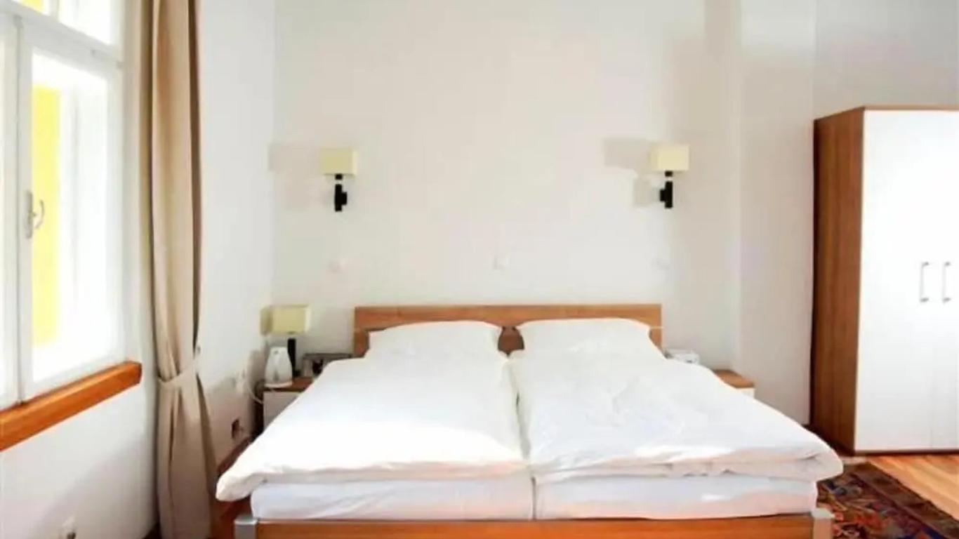 Hotel Katrca