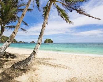 Real Maris Resort and Hotel - Boracay - Beach