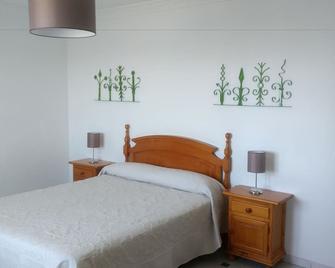 Hostal La Posada - Vejer de la Frontera - Bedroom