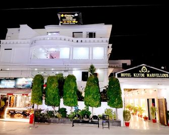 Hotel The Marvellous - Jhānsi - Building