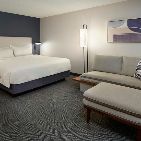 Courtyard by Marriott Toronto Markham image 1