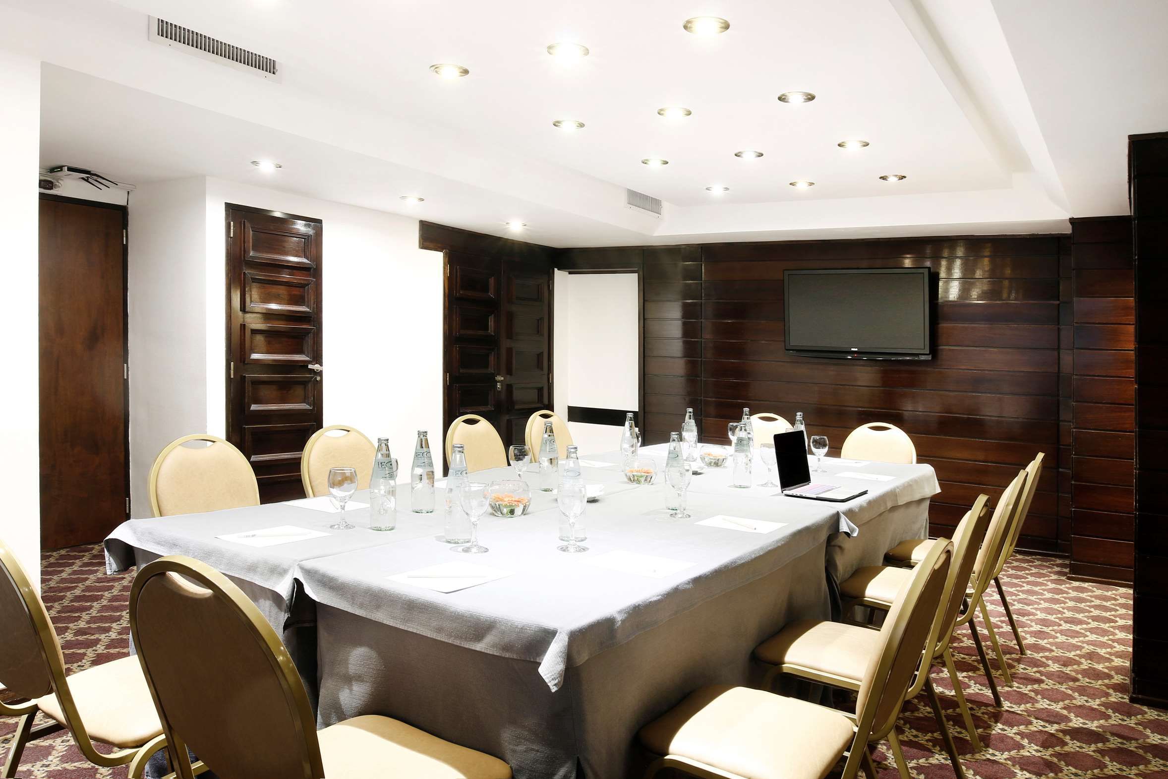 Cyan Hotel De Las Americas - בואנוס איירס - חדר ישיבות