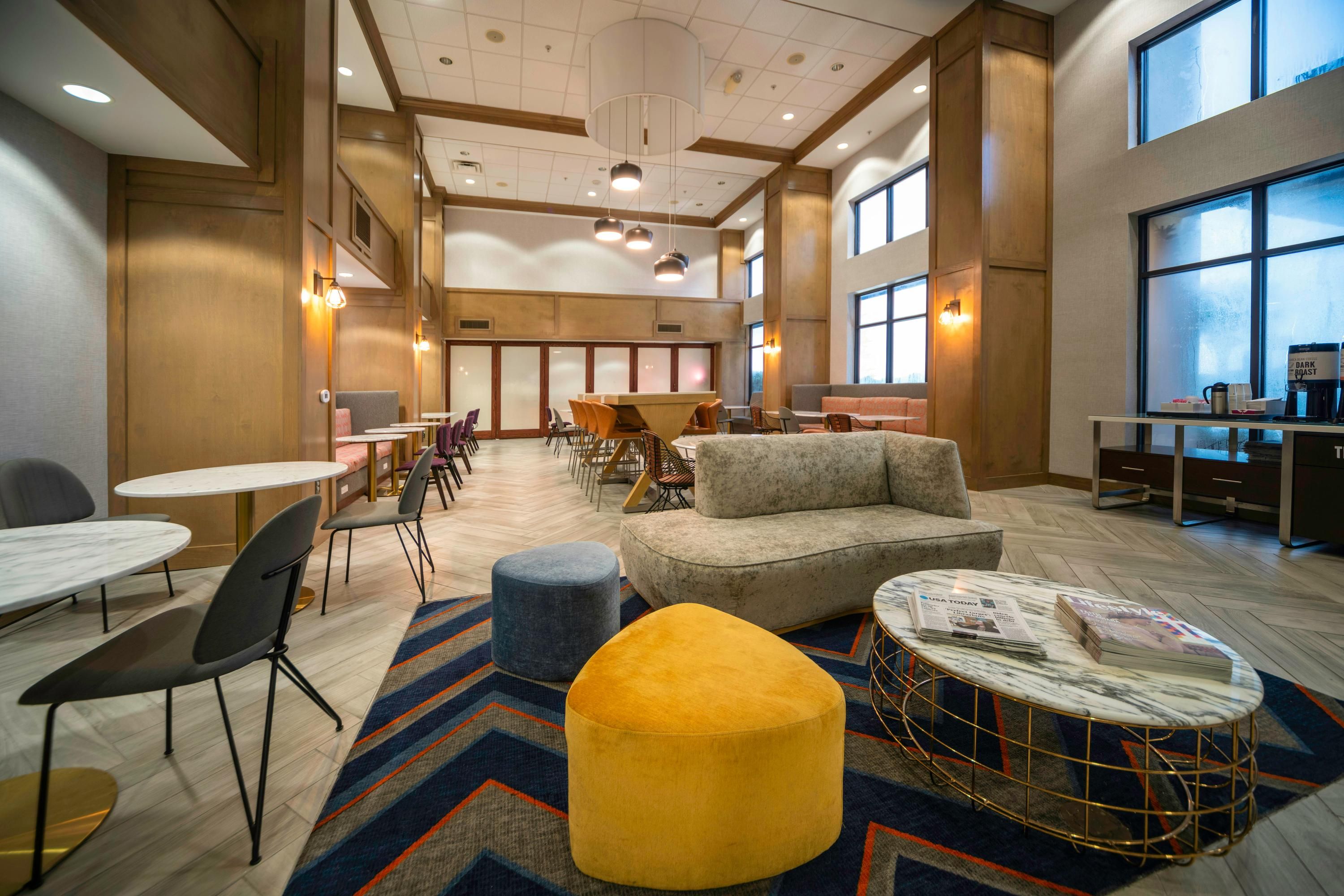 Hampton Inn & Suites by Hilton New Iberia Avery Island - New Iberia - Area lounge