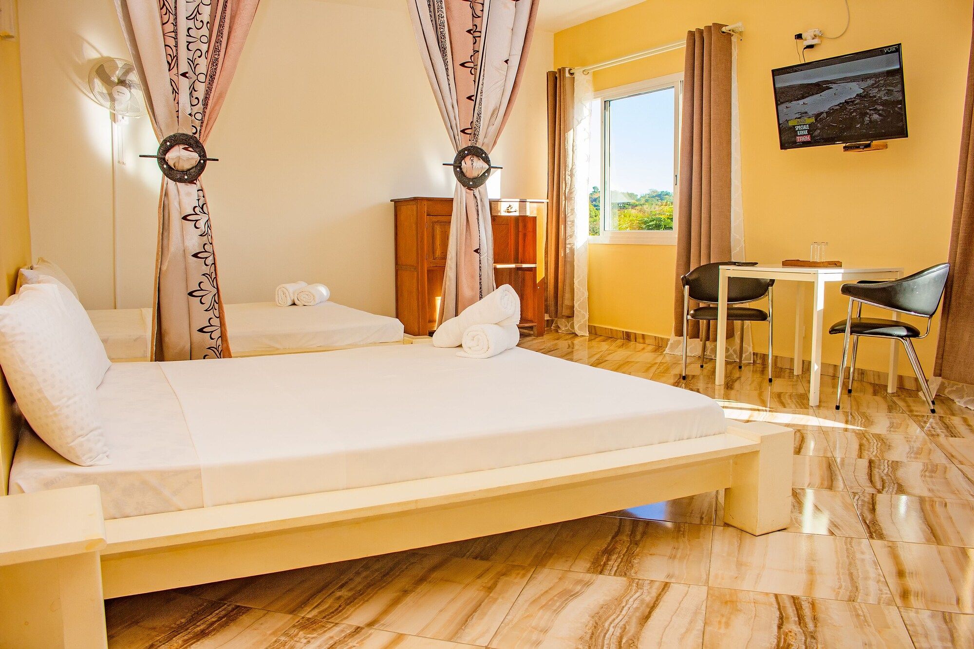 Cambria Hotel - נואסי בה - חדר שינה