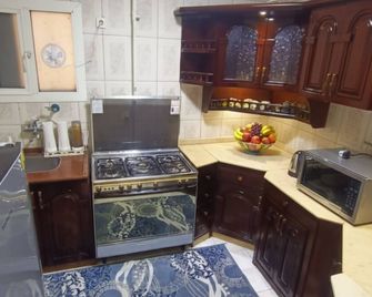 Exora Spark Apartment in The Heart of Nasr City - Madinat Coraya - Cocina