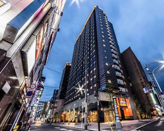 Apa Hotel Higashi Shinjuku Kabukicho Tower - Tokyo - Building