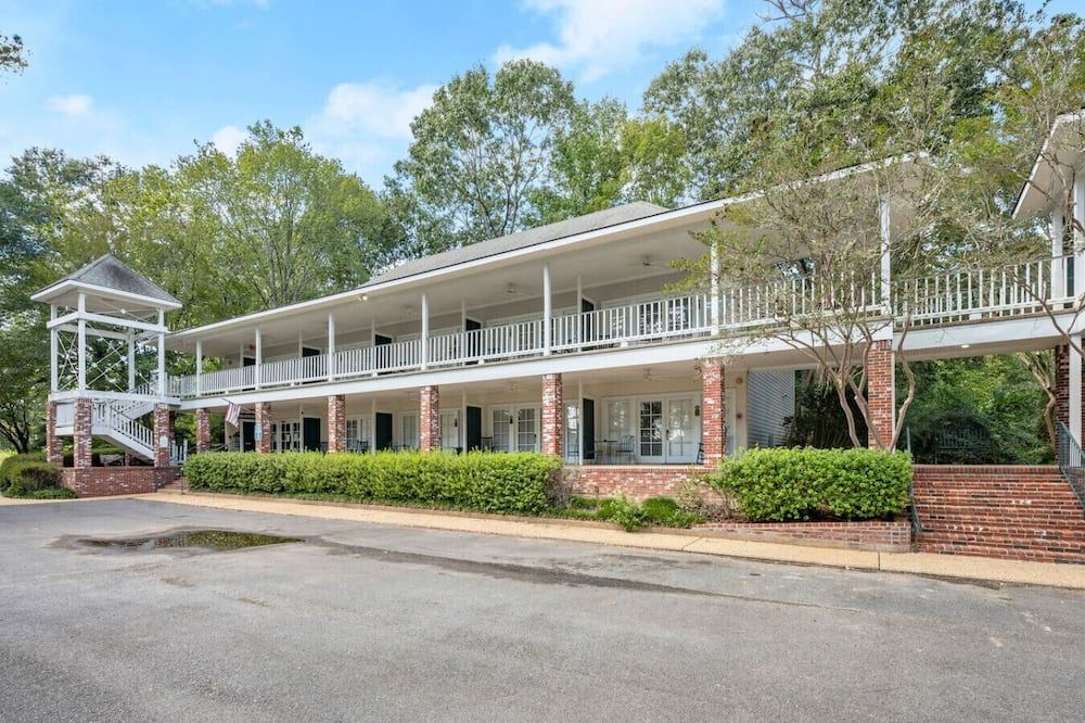 Pet Friendly | Secluded | Quiet | Convenient - Saint Francisville - Gebouw