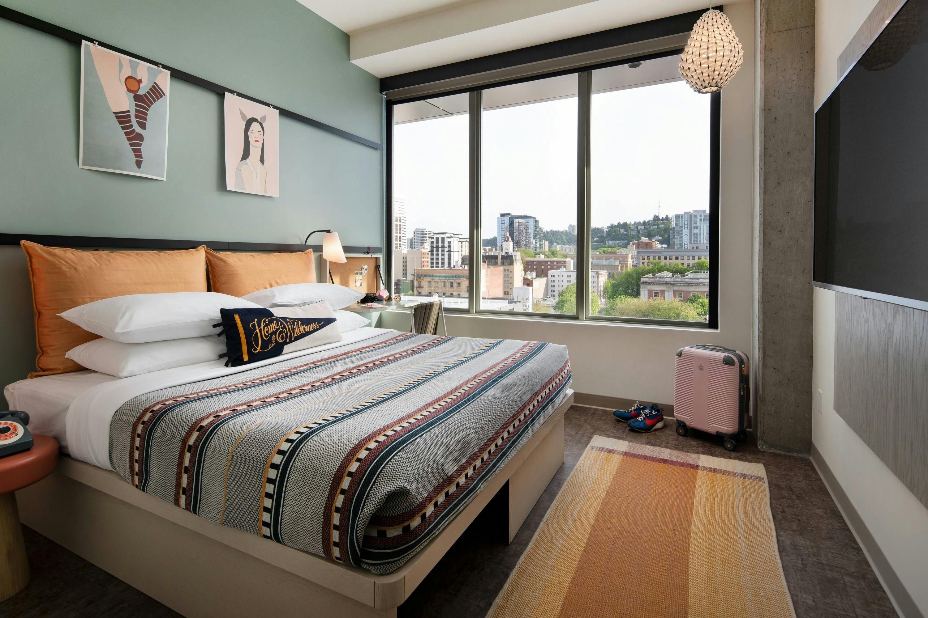 Moxy Portland Downtown - Portland - Bedroom